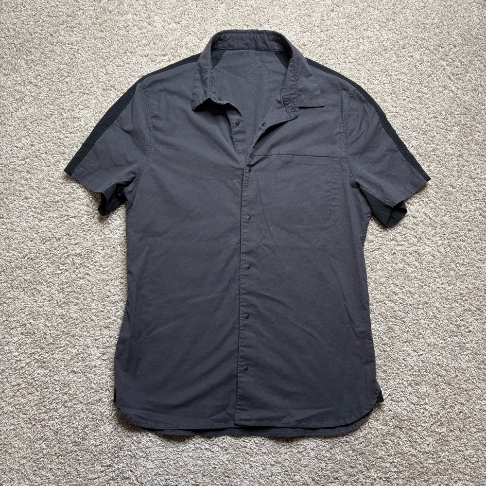 Lululemon Snap To It Short Sleeve